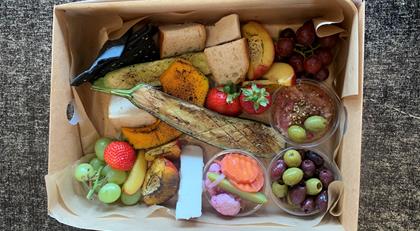 Picnic hamper with assorted vegetarian snack